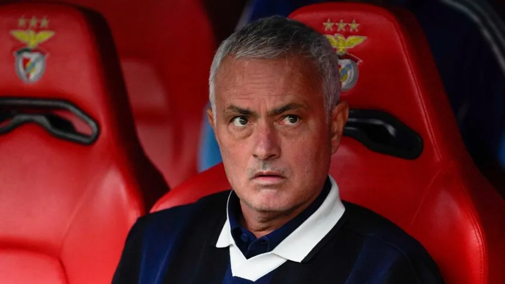 Mourinho Announced as Manager of SL Benfica